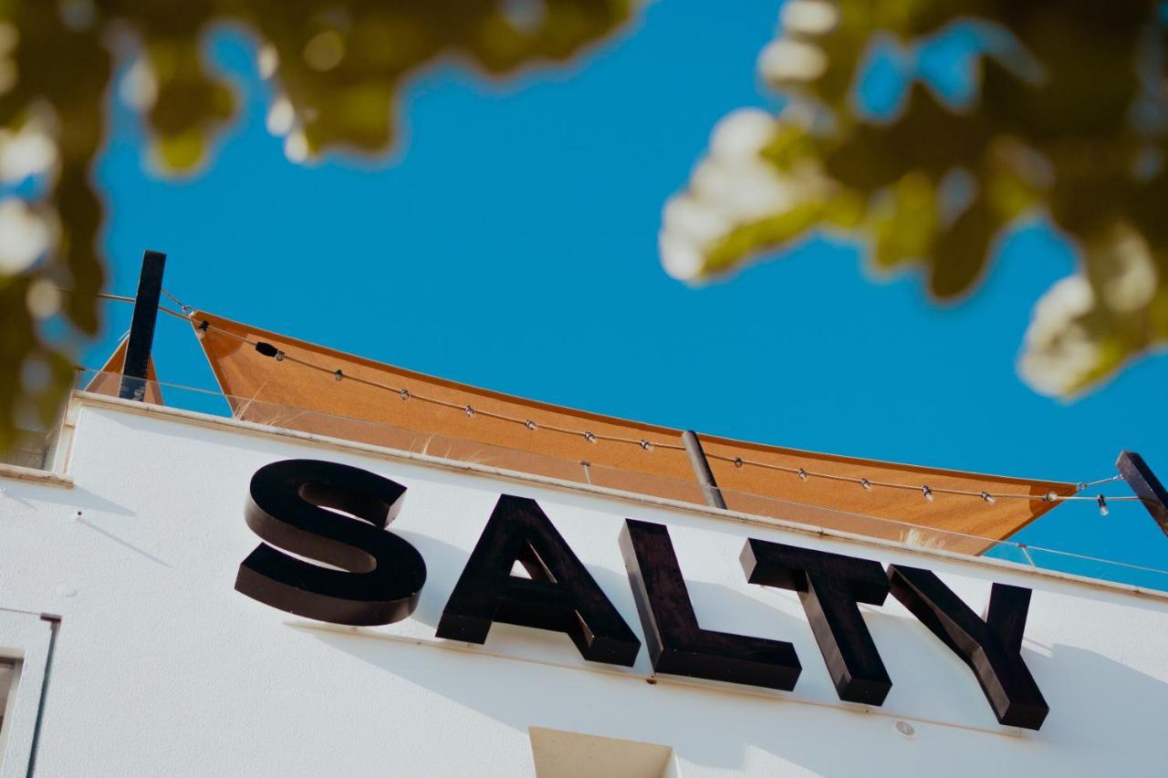 פניש The Salty Pelican Yoga & Surf Retreat מראה חיצוני תמונה